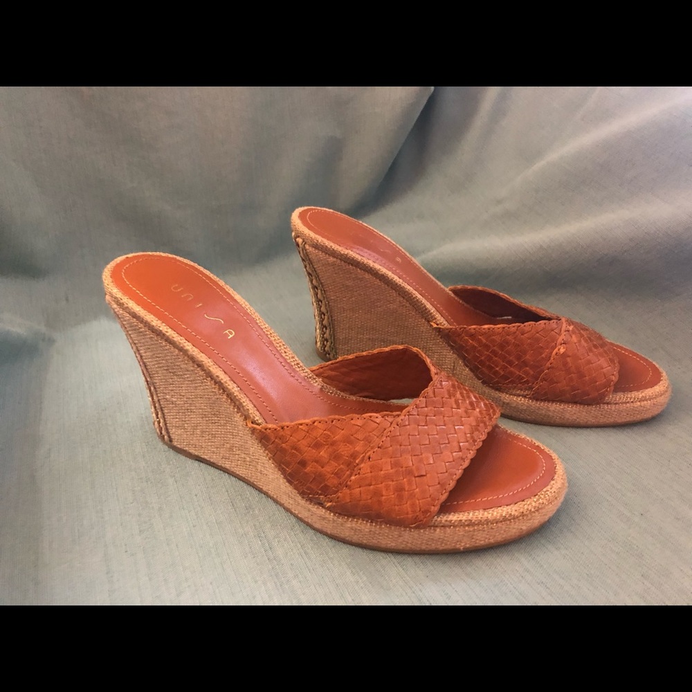 UNISA-Super Cute Wedges-Like New Condition